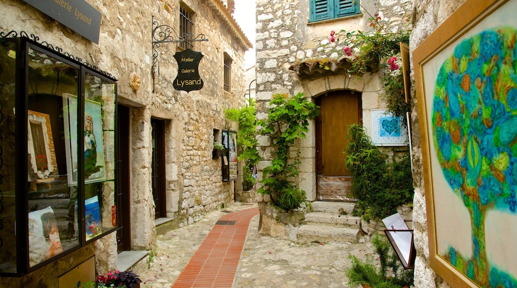 Mónaco ofreciendo arte