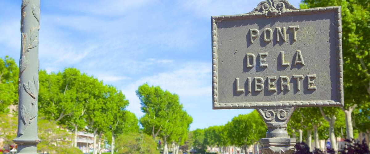 Narbonne featuring signage