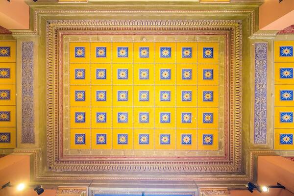 Such a monumental building for this natural history museum