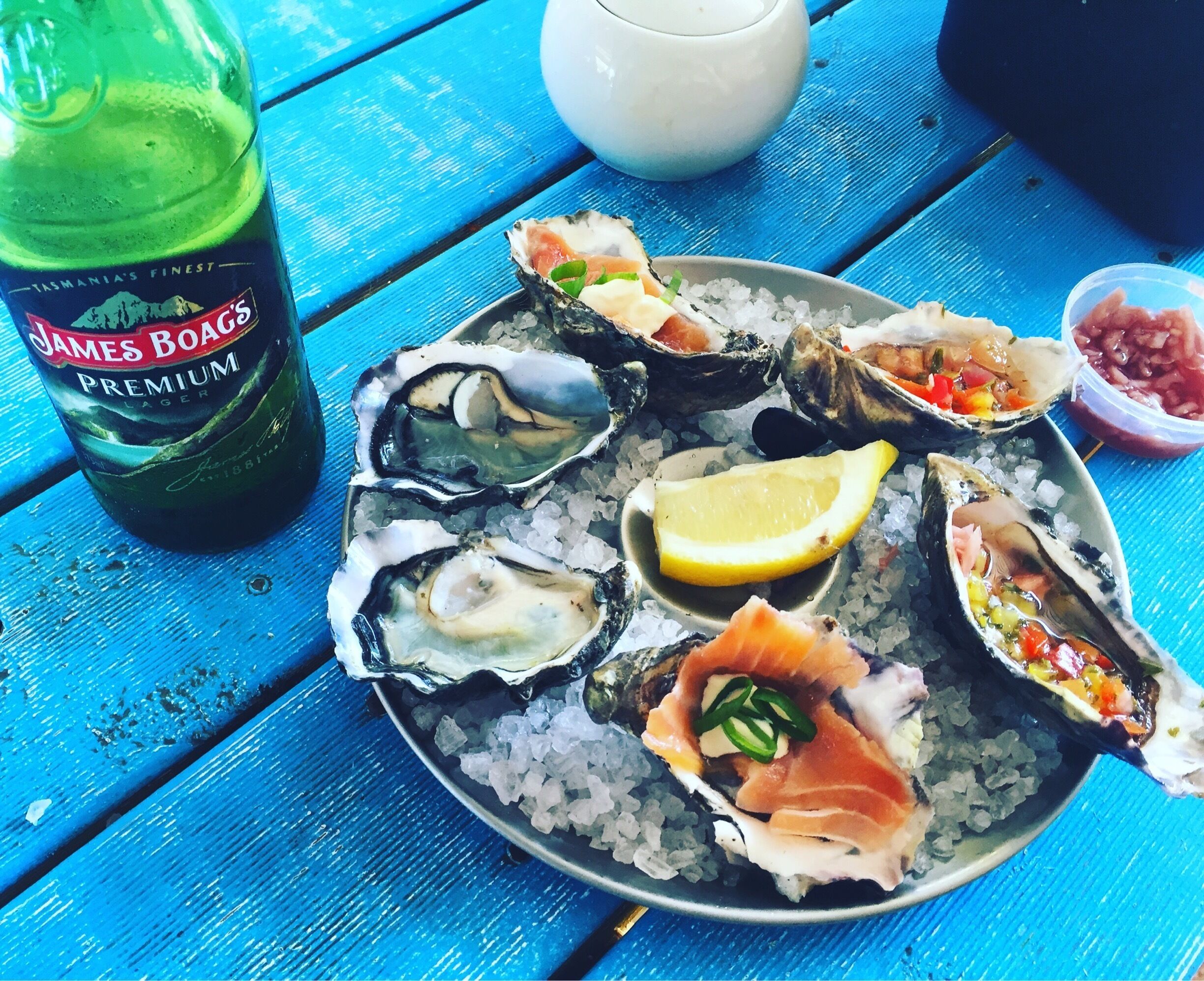 Awesome spot for oysters. All the flavors were surprisingly good, especially the salmon. If you like oysters in the least bit Make sure you go.