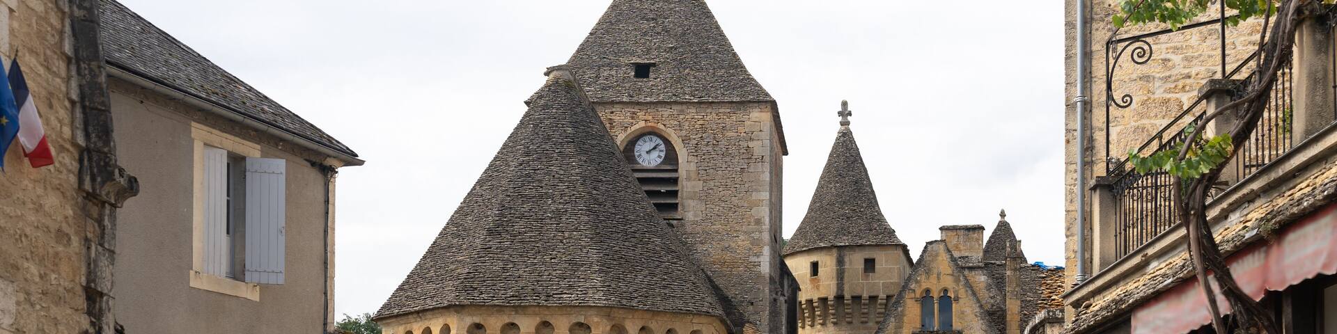 Village de Saint-Geniès en Dordogne