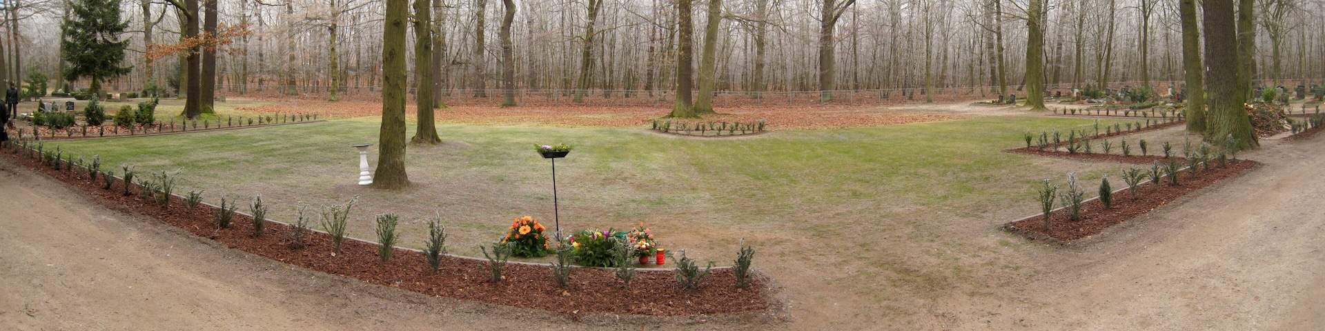 Waldfriedhof, Urnengrabstelle, 21.12.2007, 11:22Uhr