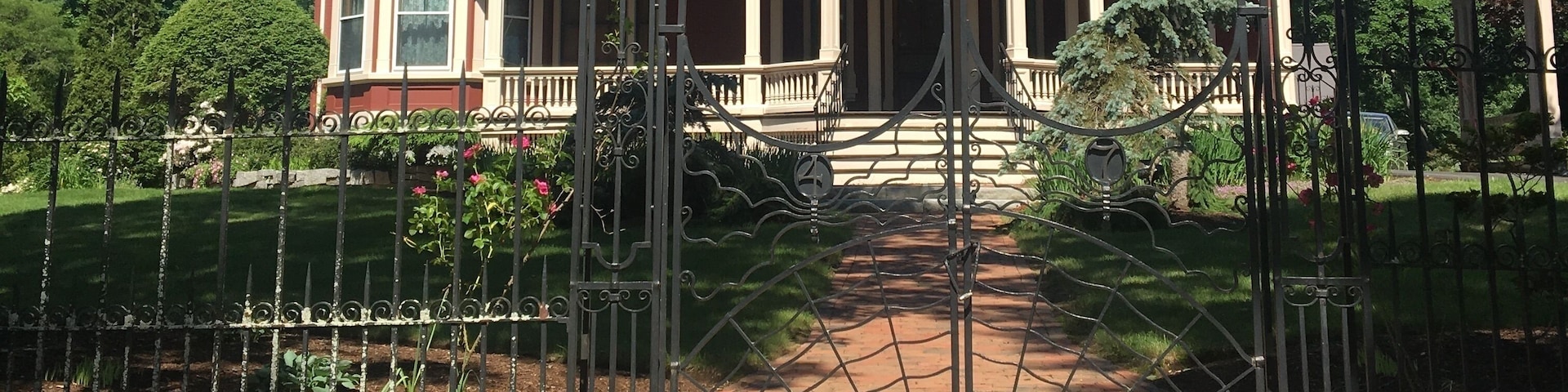 You can't go to Maine and not stop by Stephen King's house