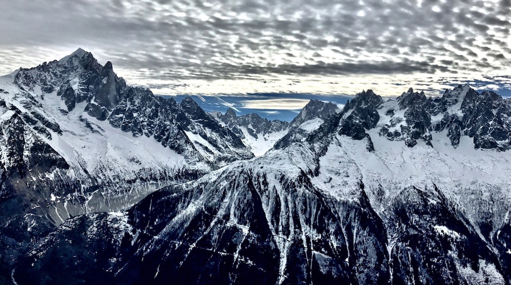 Chamonix offers a multitude of slopes for all levels, each ski area having its own merit. Enjoy the French slopes! #LifeAtExpedia