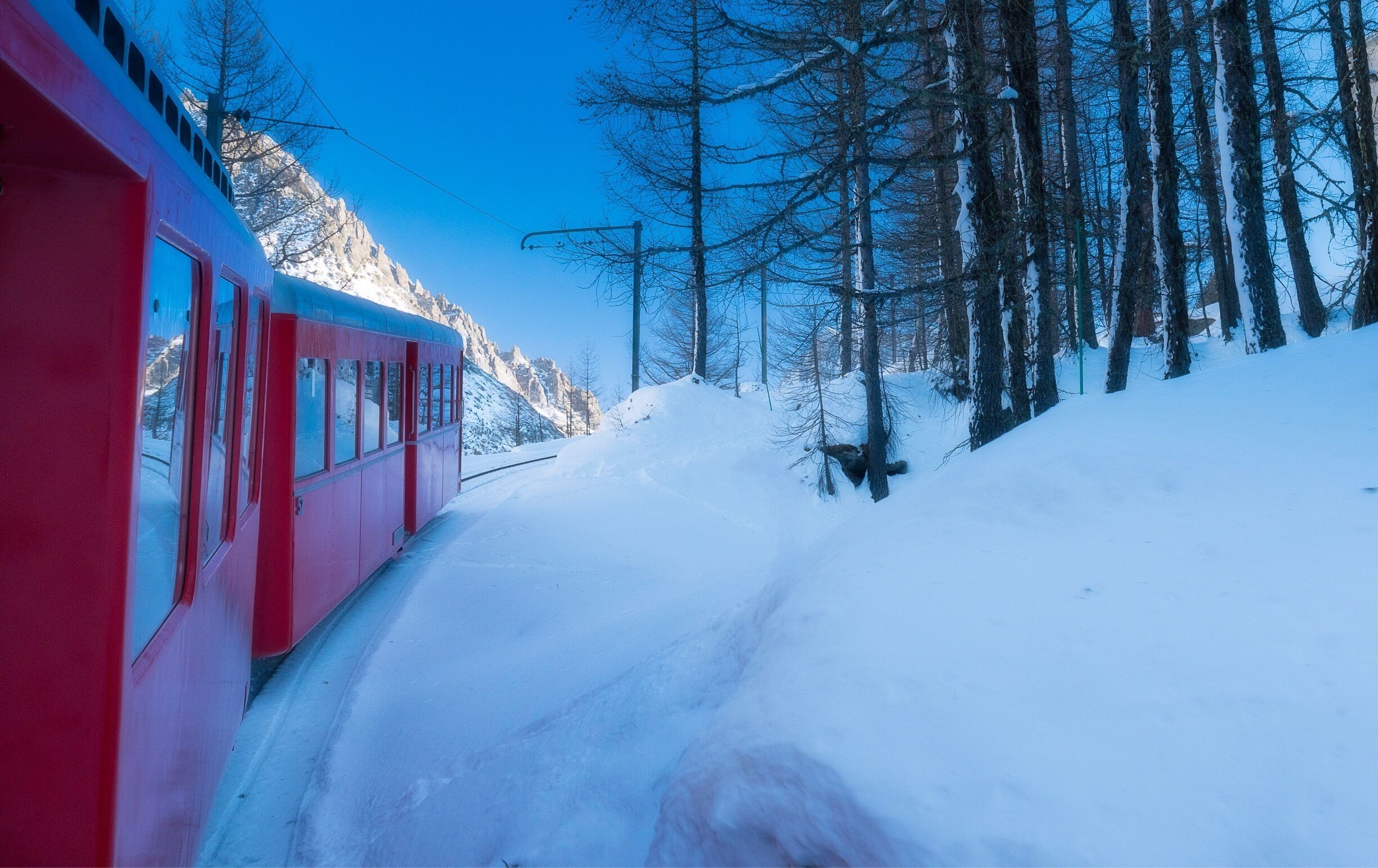 Winter rides in the French alps 