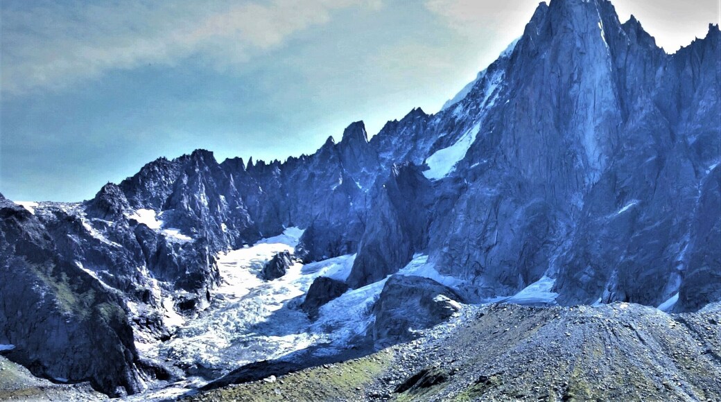 Journey in the Alps: a stairway to heaven… #BVSBlue #TroveOnTuesday #GreatOutdoors #Nature #Trovember