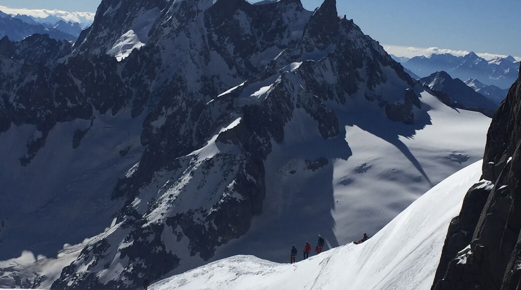 Another perspective of the peaks at the top.
Photo by daughter Tami, currently in France 🇫🇷