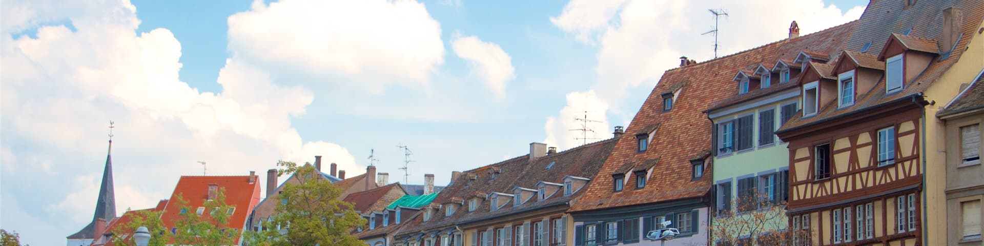 Bas-Rhin which includes a city, a river or creek and a bridge