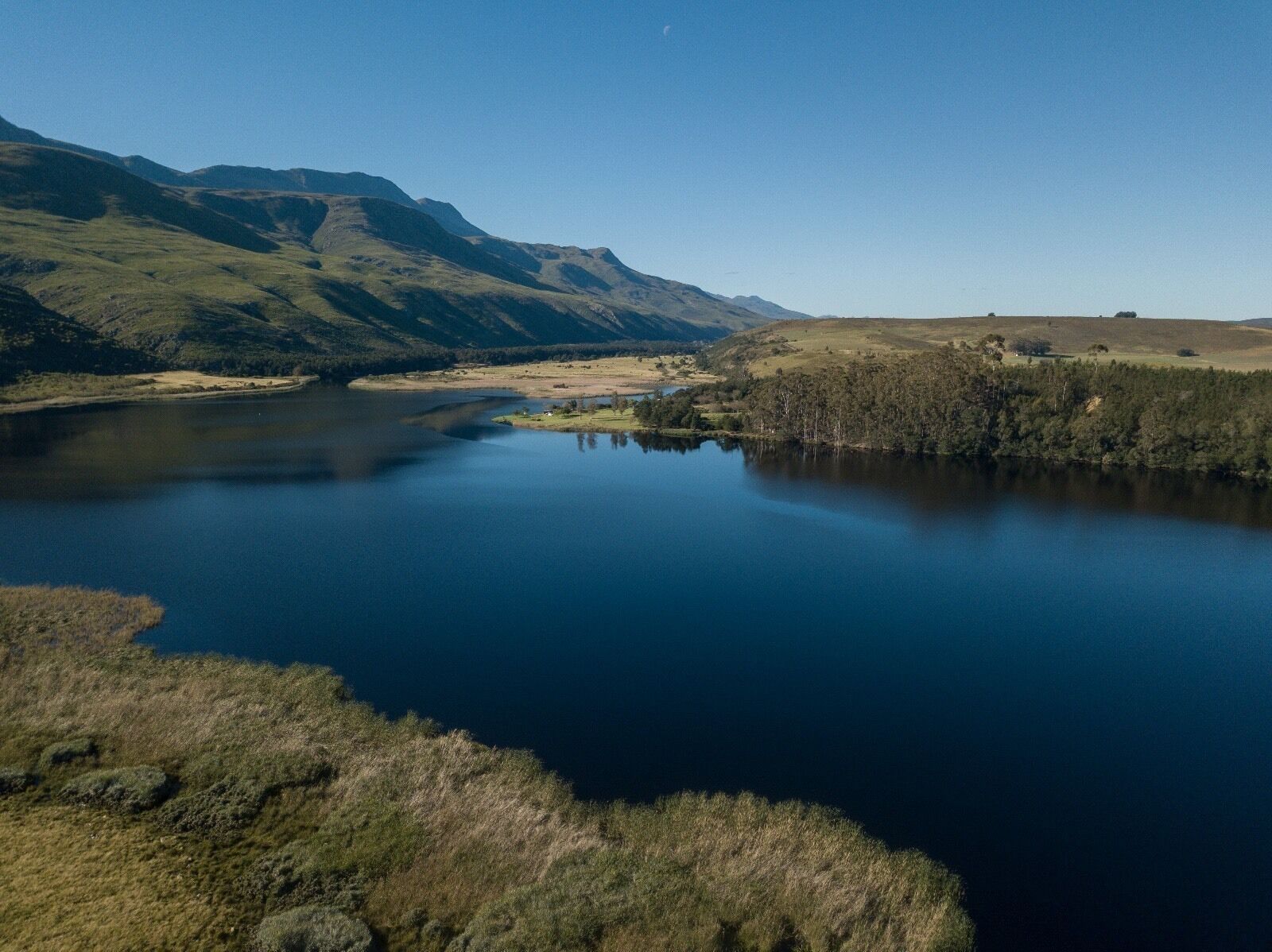 #DJI #Mavicpro shot of Buffelsjag dam near #Swellendam. It’s a hidden gem, not a tourist attraction, very quiet and beautiful. #SouthAfrica #WesternProvince