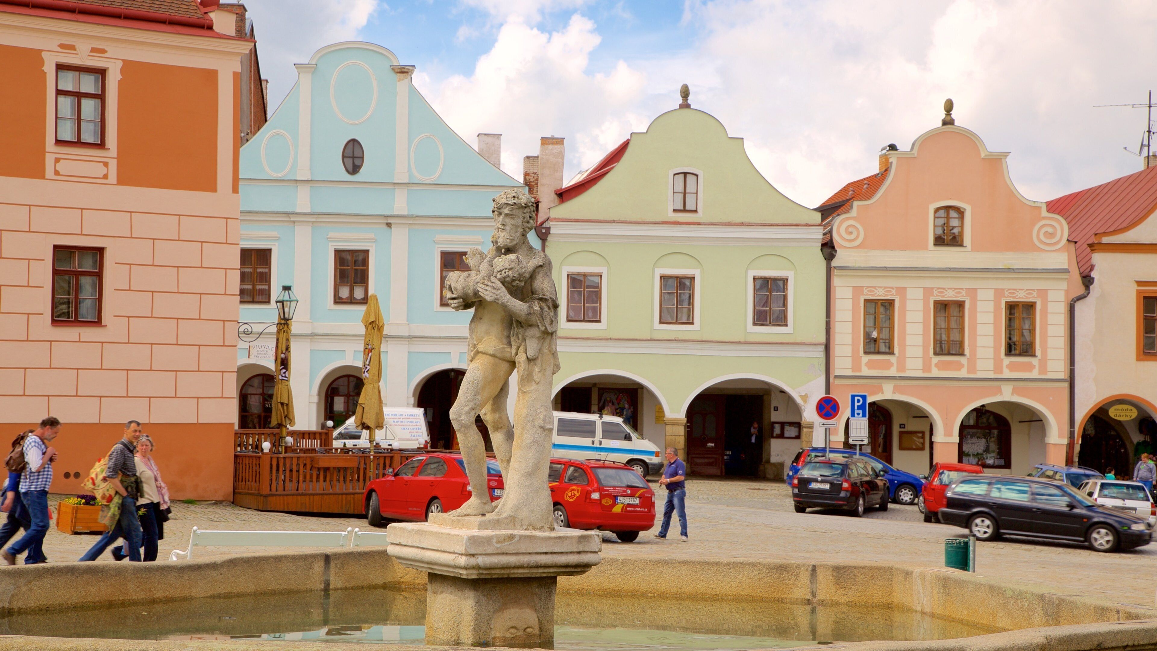 Vysocina og byder på en by og et springvand