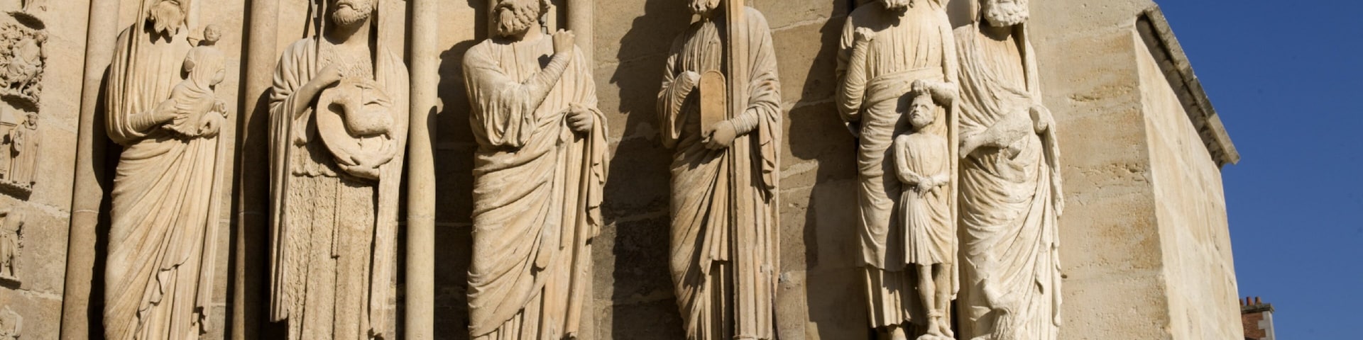 Marne showing heritage architecture