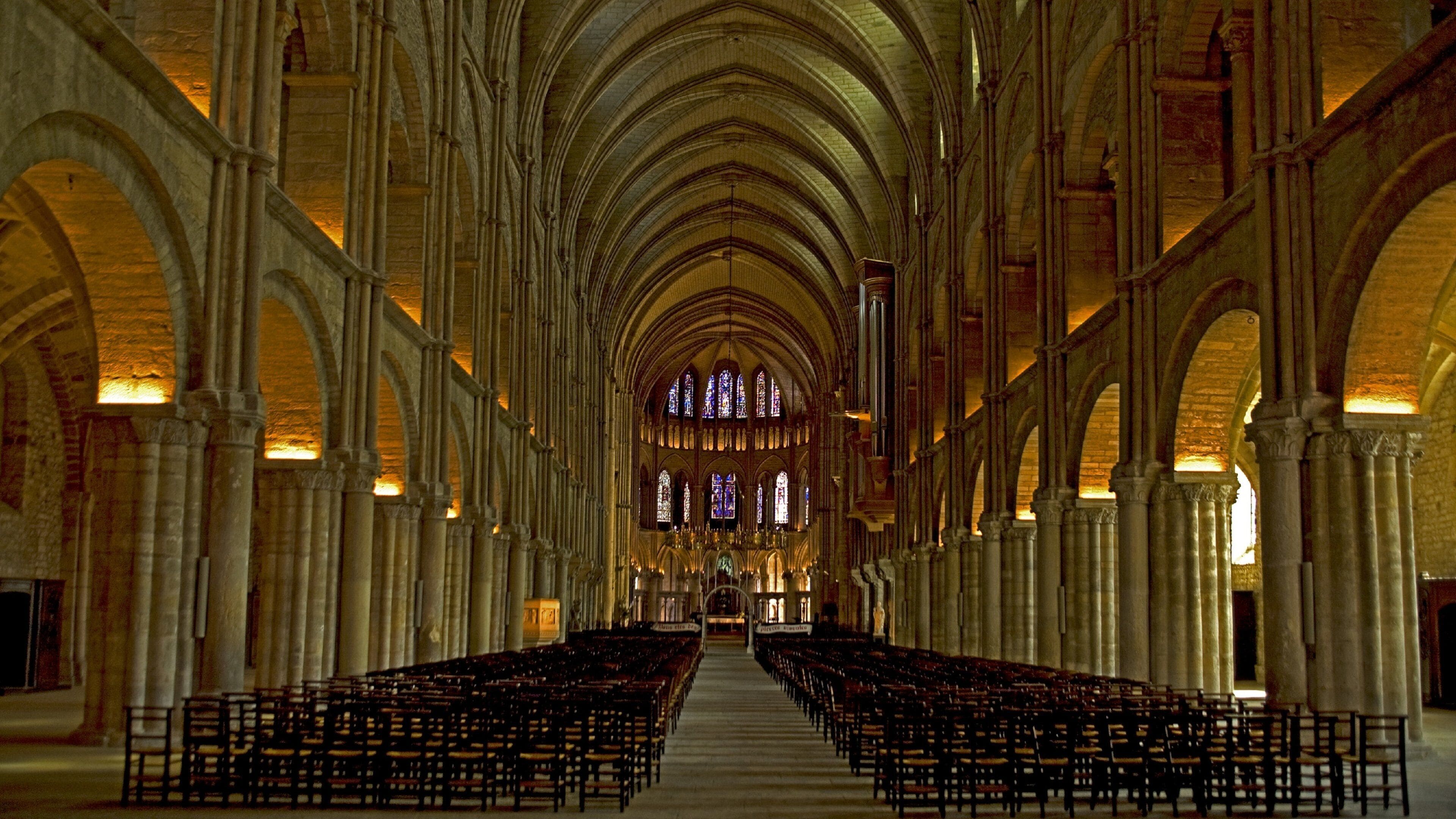Marne featuring religious elements, a church or cathedral and interior views