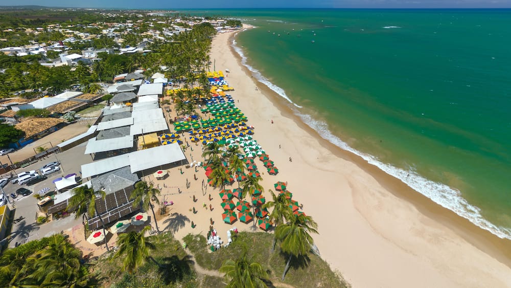 Imagem Aérea da Praia de Guarajuba, Camaçari, Bahia, Brasil