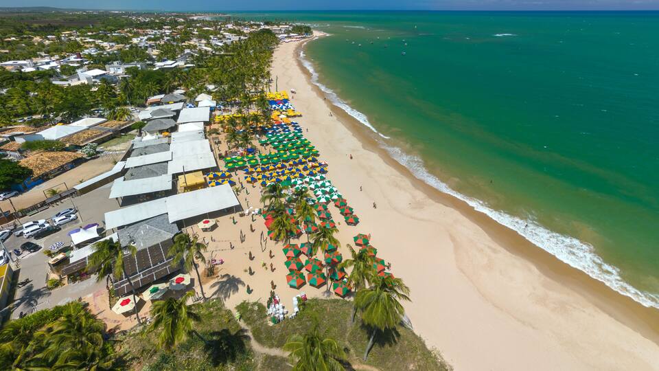Imagem Aérea da Praia de Guarajuba, Camaçari, Bahia, Brasil