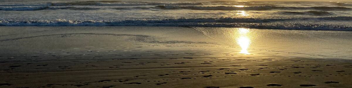 Sunset on Pochomil Beach. #nicaragua #pochomil