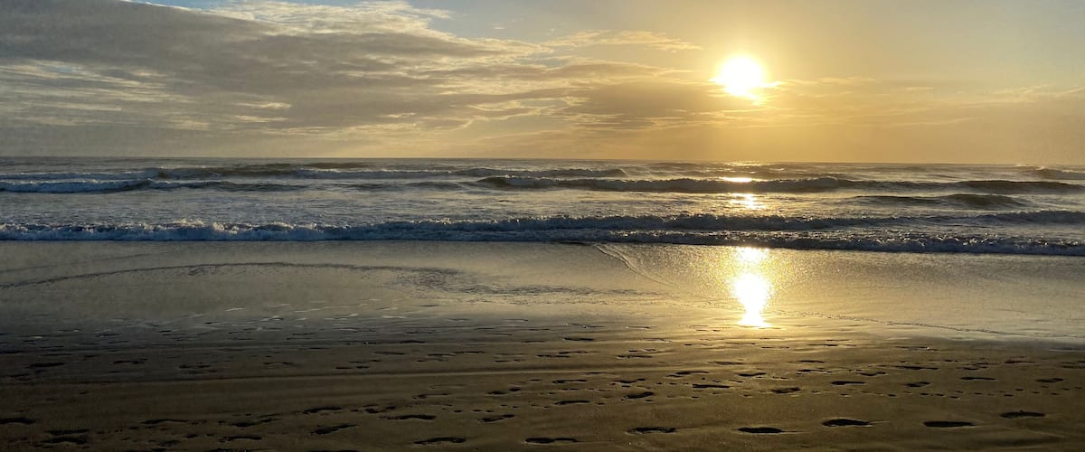 Sunset on Pochomil Beach. #nicaragua #pochomil