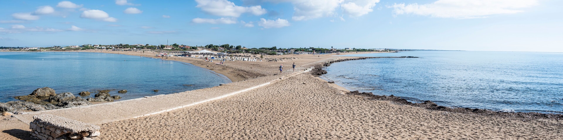 The Spiaggia delle Correnti which divides the Mediterranean and the Ionian Seas