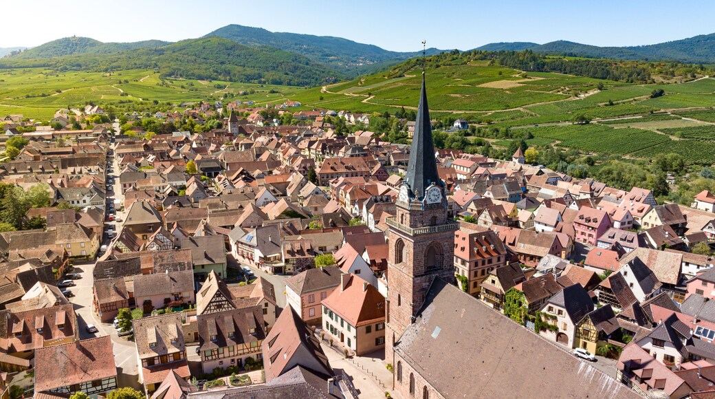 Vue aérienne du village de Bergheim, Alsace. L'un des plus beaux villages de France
