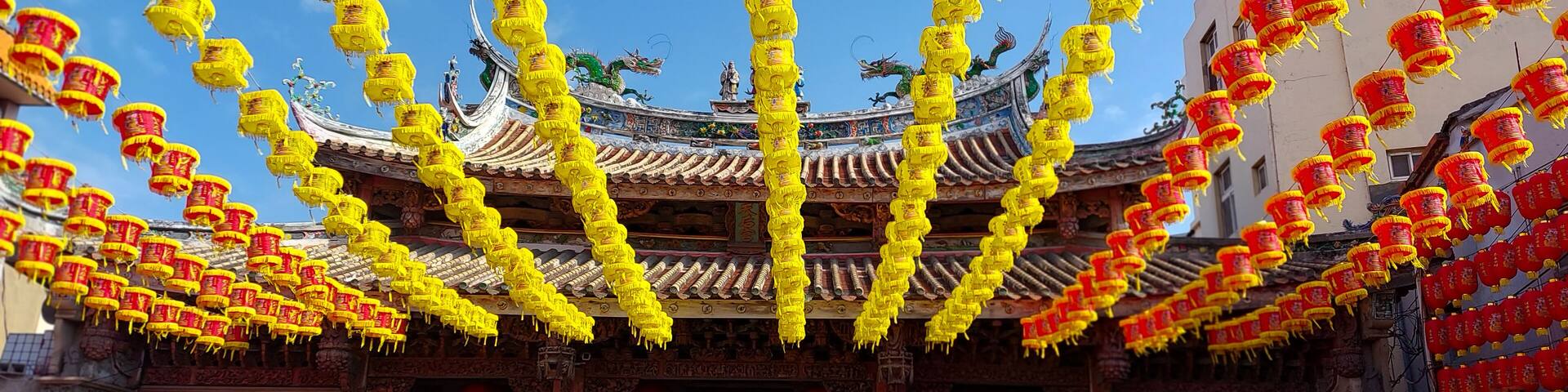 Crowds of people visit the Lukang Mazu Temple during the Lunar New Year (Changhua County, Taiwan)