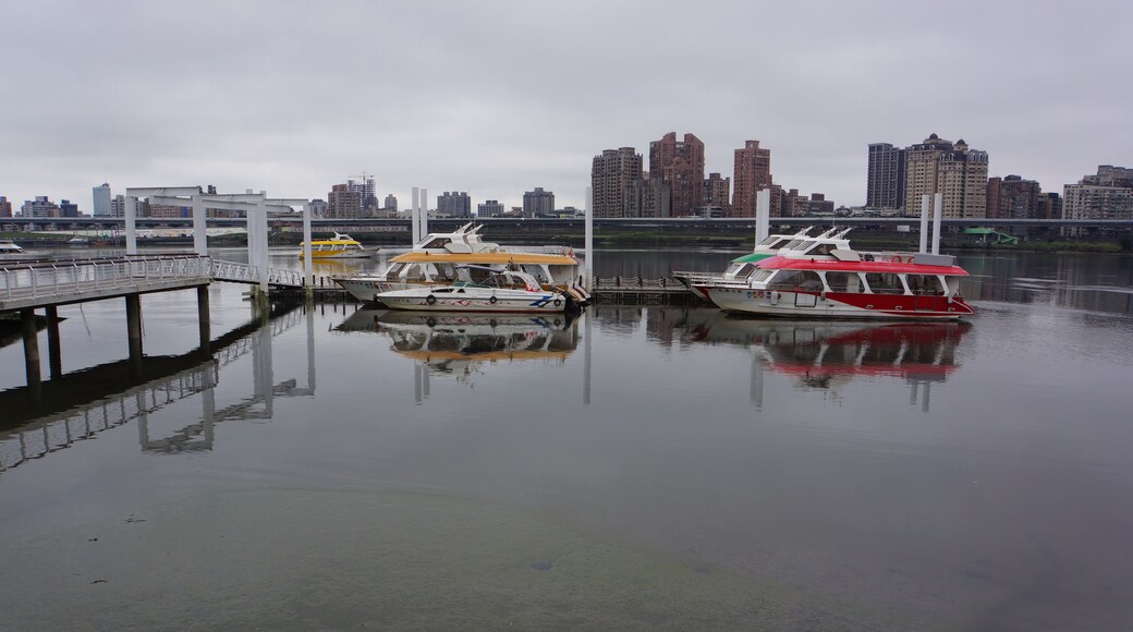 大稻埕碼頭 Dadaocheng Pier
