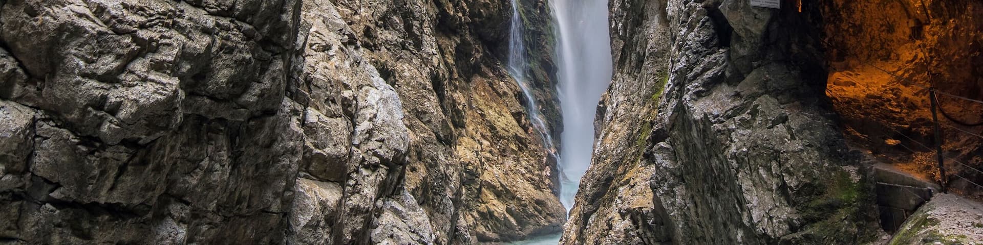 Höllentalklamm is a gorge in German Alps under two of the highest mountains Zugspitze and Alpspitze. Get ready to get wet but those views are fantastic. Really great #adventure