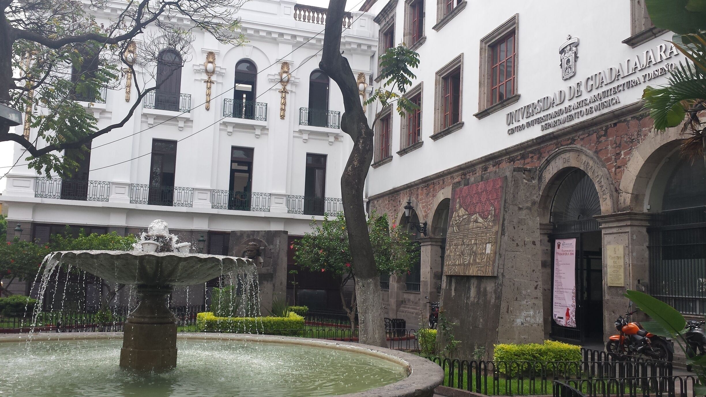 Such a vibrant city,  with so much beauty.  