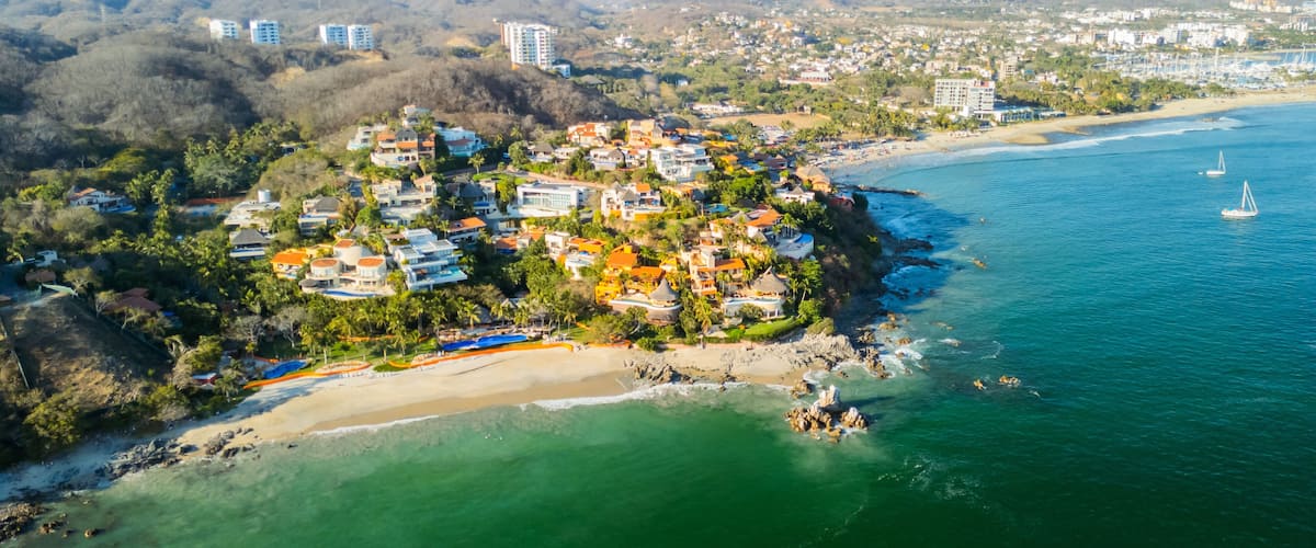 Beaches of Clear Water in La Cruz de Huanacaxtle, Nayarit. Mexican Pacific Ocean Coastline
