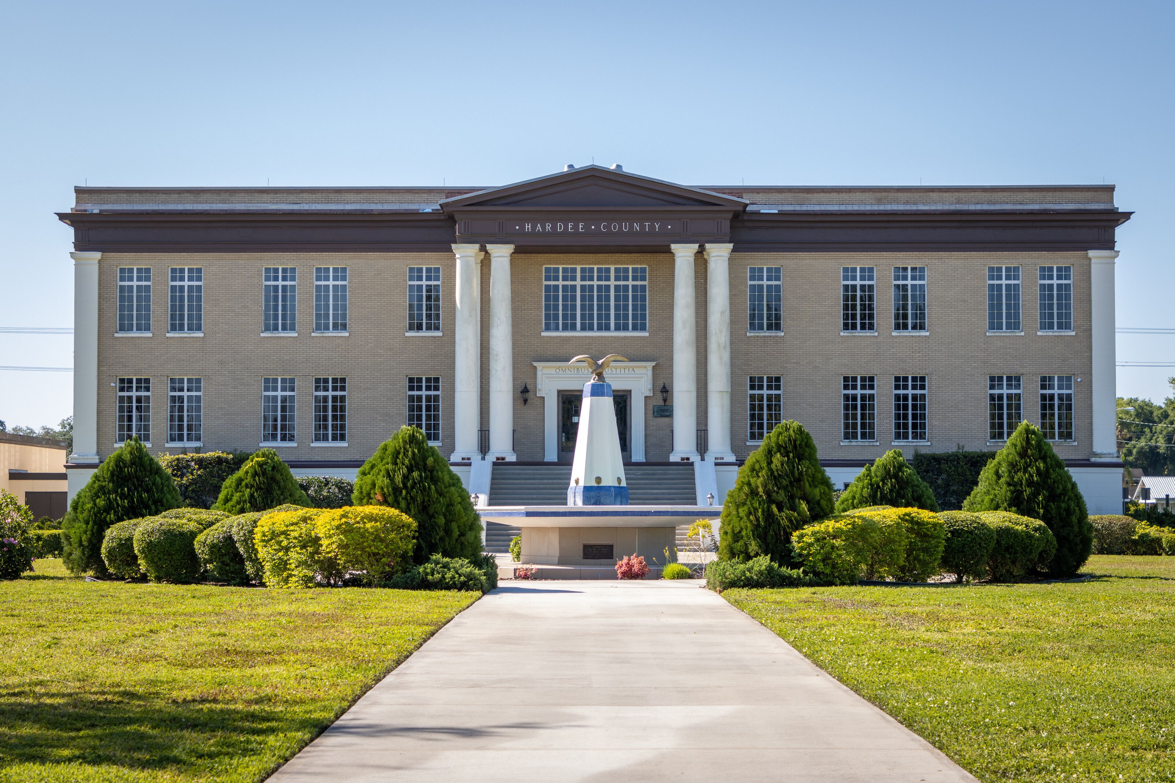 Hardee County, FL courthouse