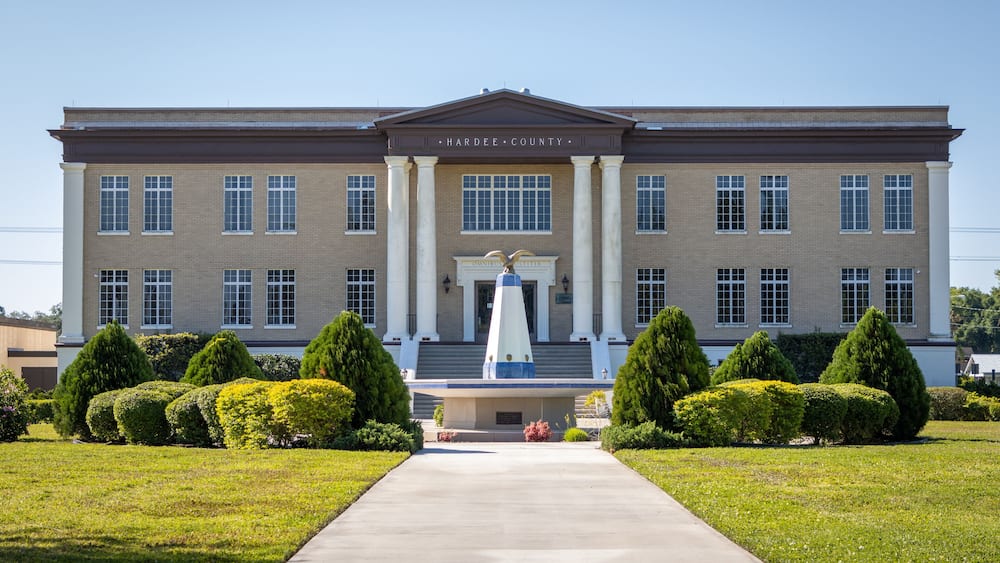 Hardee County, FL courthouse