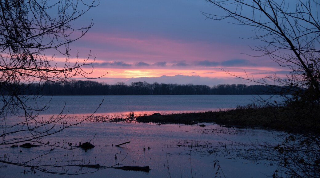 Sunrise from the same place a day after the first one. This is a great location for sunrise over the big river.