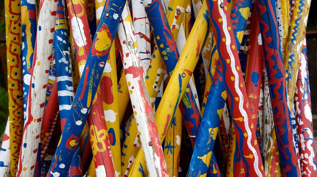 Prenzlauer Berg which includes outdoor art