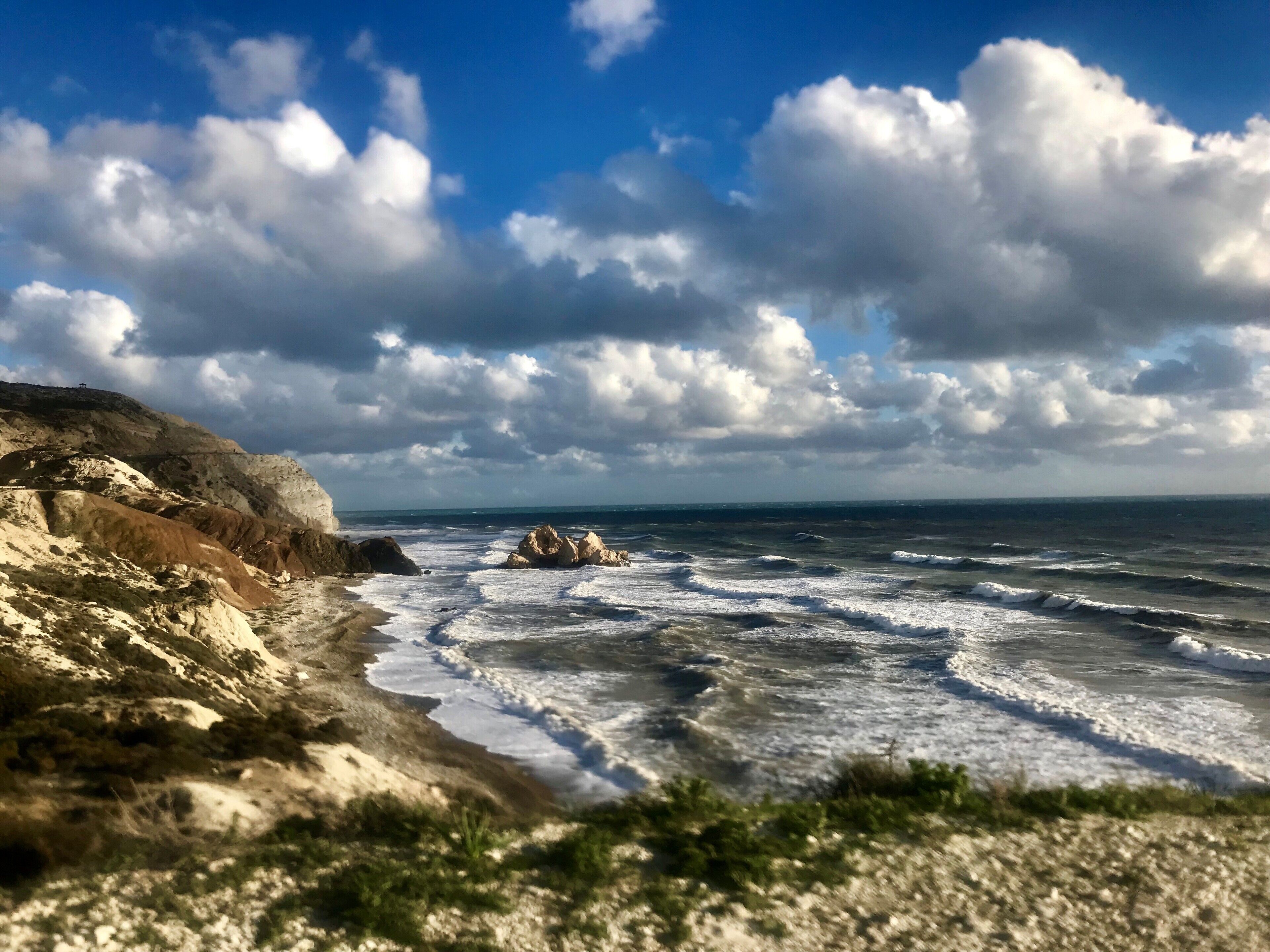 While in Cyprus! ...
It was such a windy day that both sea and sky looked so good ! I took this photo near Aphrodite's Rock
#Cyprus
#exploring
#weekendbreak
#LifeAtExpedia