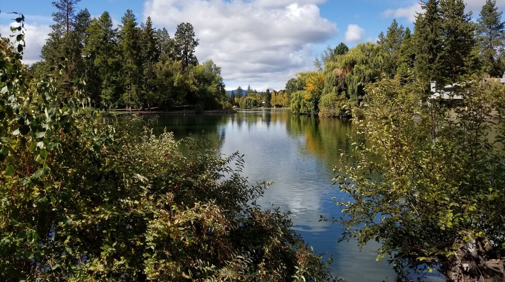A somber & pleasant park right in downtown Bend.