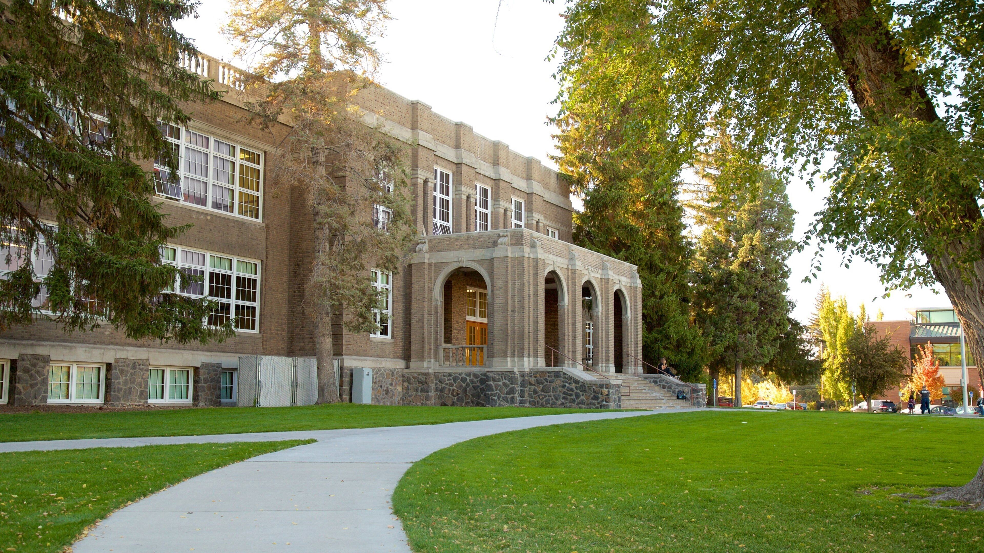 Bend mostrando um parque