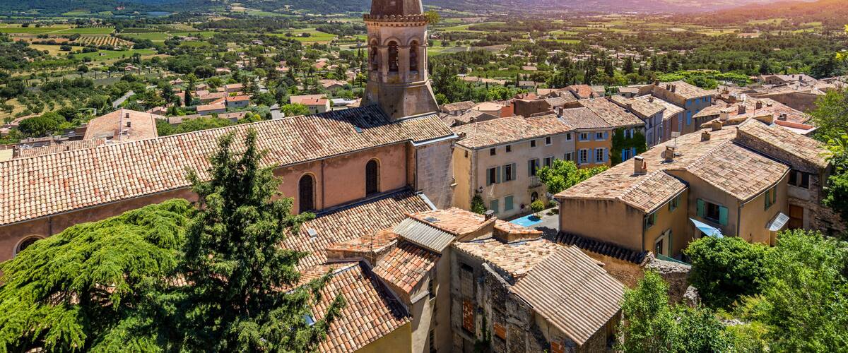 Panoramic view of village Saint Saturnin les Apt in Luberon regional natural park, Provence, France. View of the small village of Saint-Saturnin-les-Apt, Vaucluse, Provence, France.