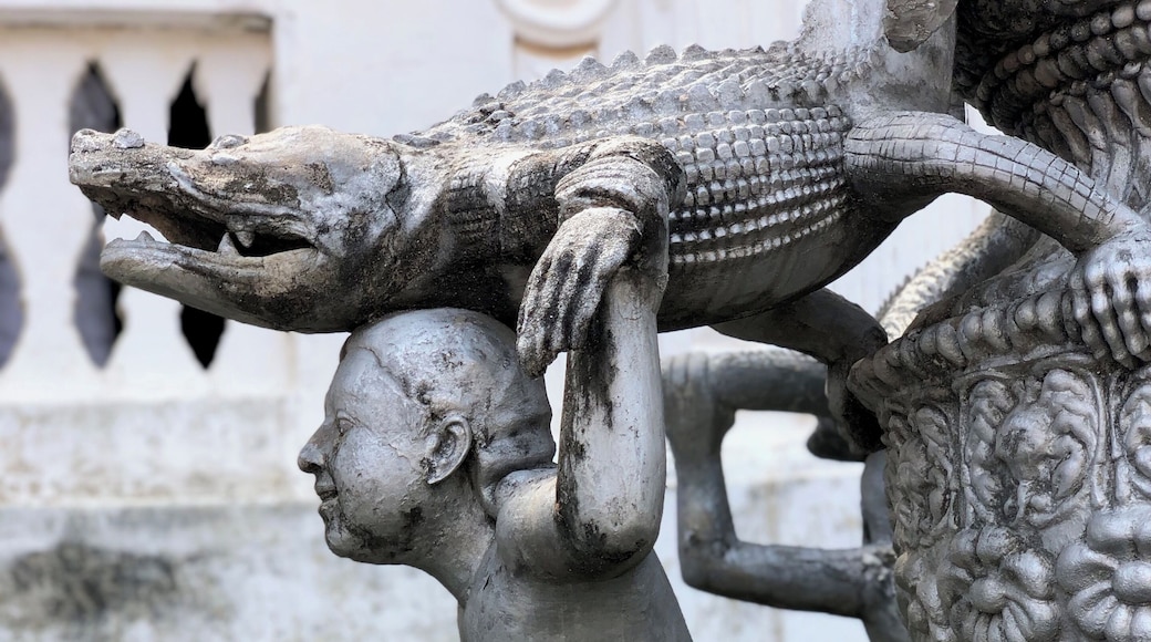 Water fountain outside the main temple