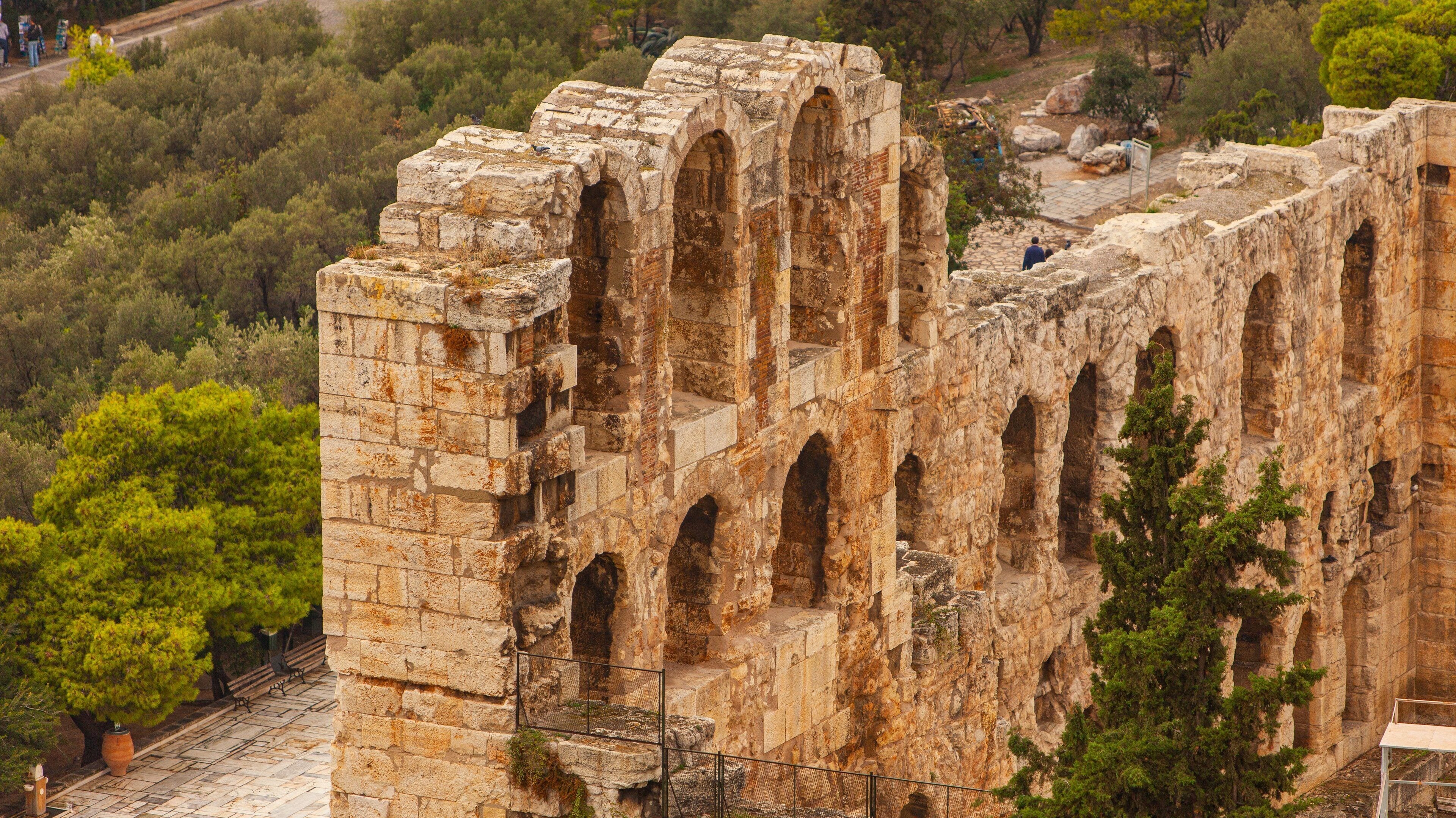 Acropolis showing heritage elements and a ruin