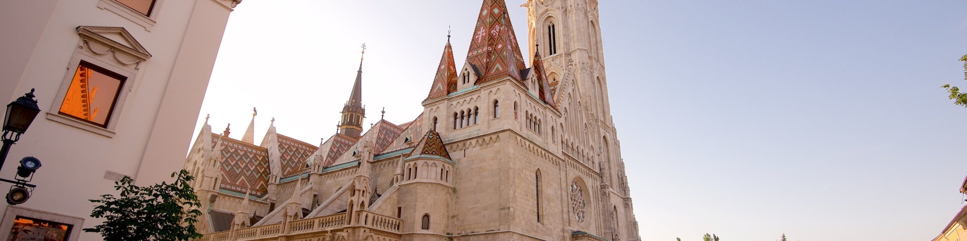 Budapest showing heritage architecture and a church or cathedral