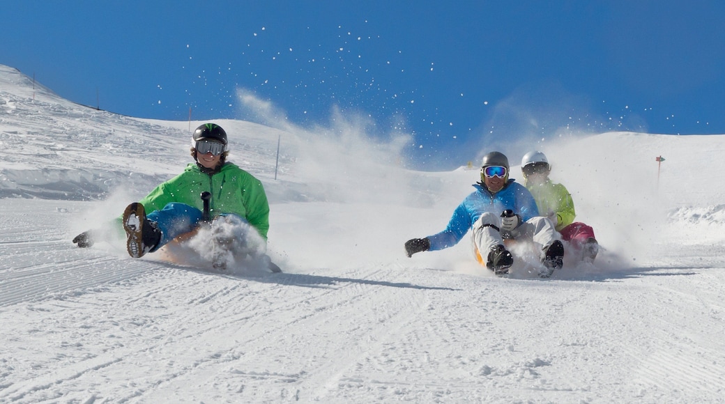 Zugspitze featuring mountains, snow tubing and snow
