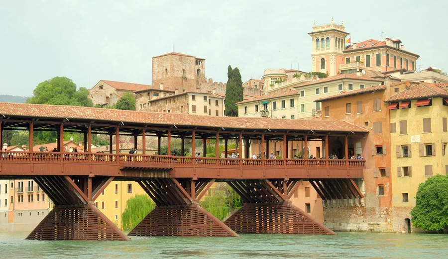 Bassano del Grappa Wood bridge