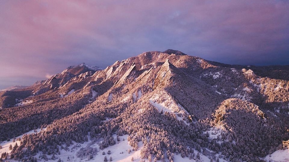 This photo was taken the sunrise after the first snowfall of the season. I woke up at 5AM feeling the urge to shoot something. That morning, I was tired, it snowed, yet i didn’t want to let that get in the way of my need to create something. This is my proudest and most special photo. This is my home. #trovember #outdoors #boulder #mountains