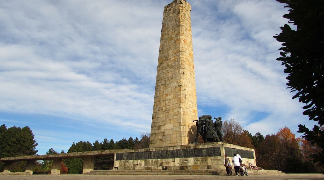 Sloboda (Freedom) Memorial Site
It symbolizes freedom for which the brave Vojvodina soldiers fought in World War II. The monument is a symbol of the National Liberation Struggle against fascism. The sculpture of a woman is a personification of liberty and she is inviting all the citizens for an uprising. It is set high on the top of the obelisk, and beneath her, on the pedestal, is a group of armed partisans, ready for the fight for liberty. On the monument also features a drawn bronze relief depicting the suffering, resistance and fight. The sculptor is Sreten Stojanović. This masterpiece was built in 1951 from limestone rocks dug up at Fruška Gora. Freedom to the people!
#stunningstructures #novisad #fruskagora