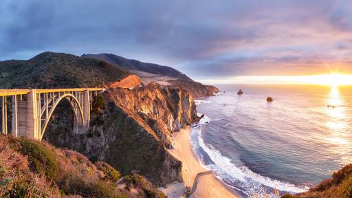 Bixby Creek Bridge on Highway 1 at the US West Coast traveling south to Los Angeles, Big Sur Area, California