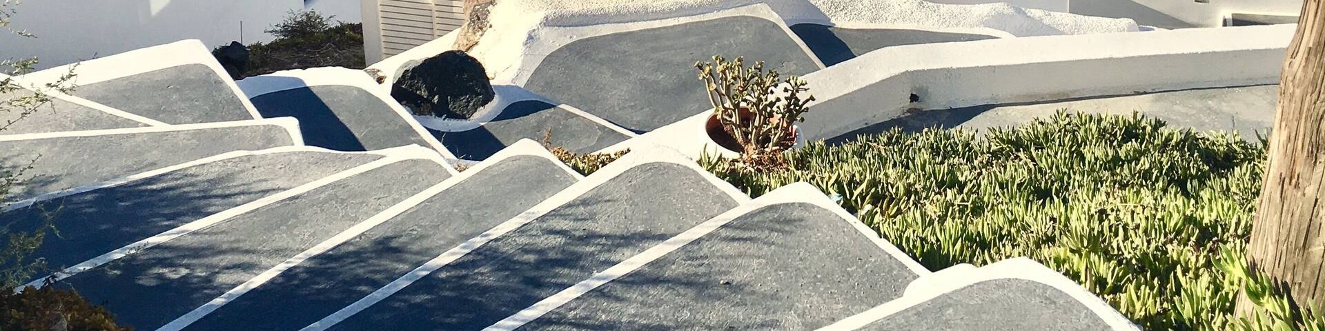 #ontheroad
This is one beautiful view in Imerovigli.i was hiking early morning and I just stood here looking how awesome this island is .