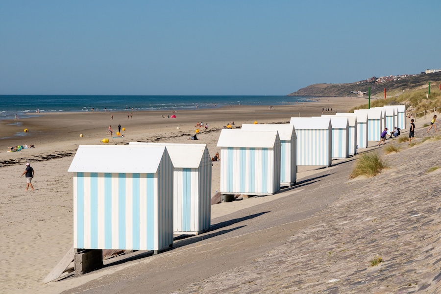 La plage d'Hardelot et ses cabines - Côte d'Opale - Pas-de-Calais