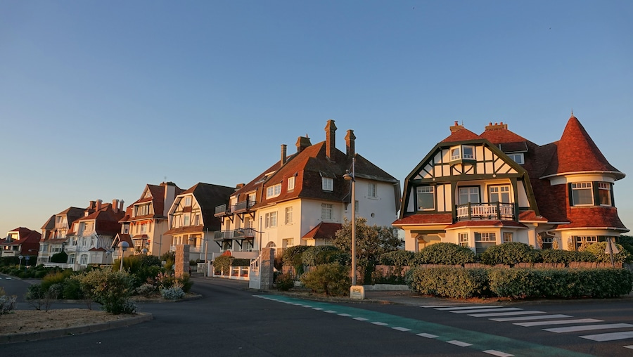 Maisons traditionnelles d'Hardelot sur la Côte d'Opale en France