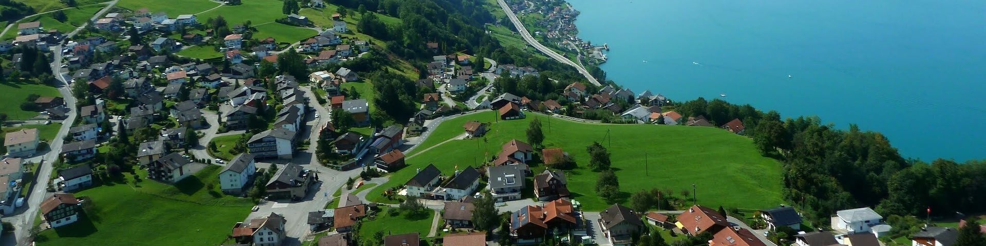 #LifeAtExpediaGroup Lake Lucerne and Emmetten below looking for our landing spot after a wonderful paragliding flight. Perhaps the best way to get up and above the mountains. If you ever have the chance to experience paragliding go for it.