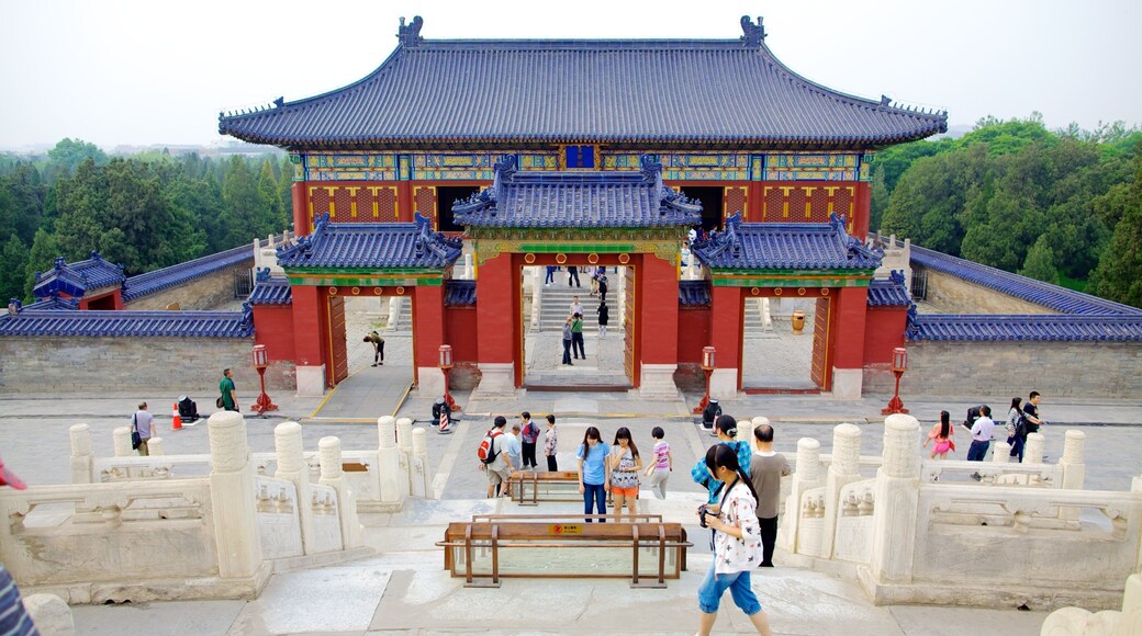 Temple of Heaven showing heritage architecture, religious elements and a temple or place of worship