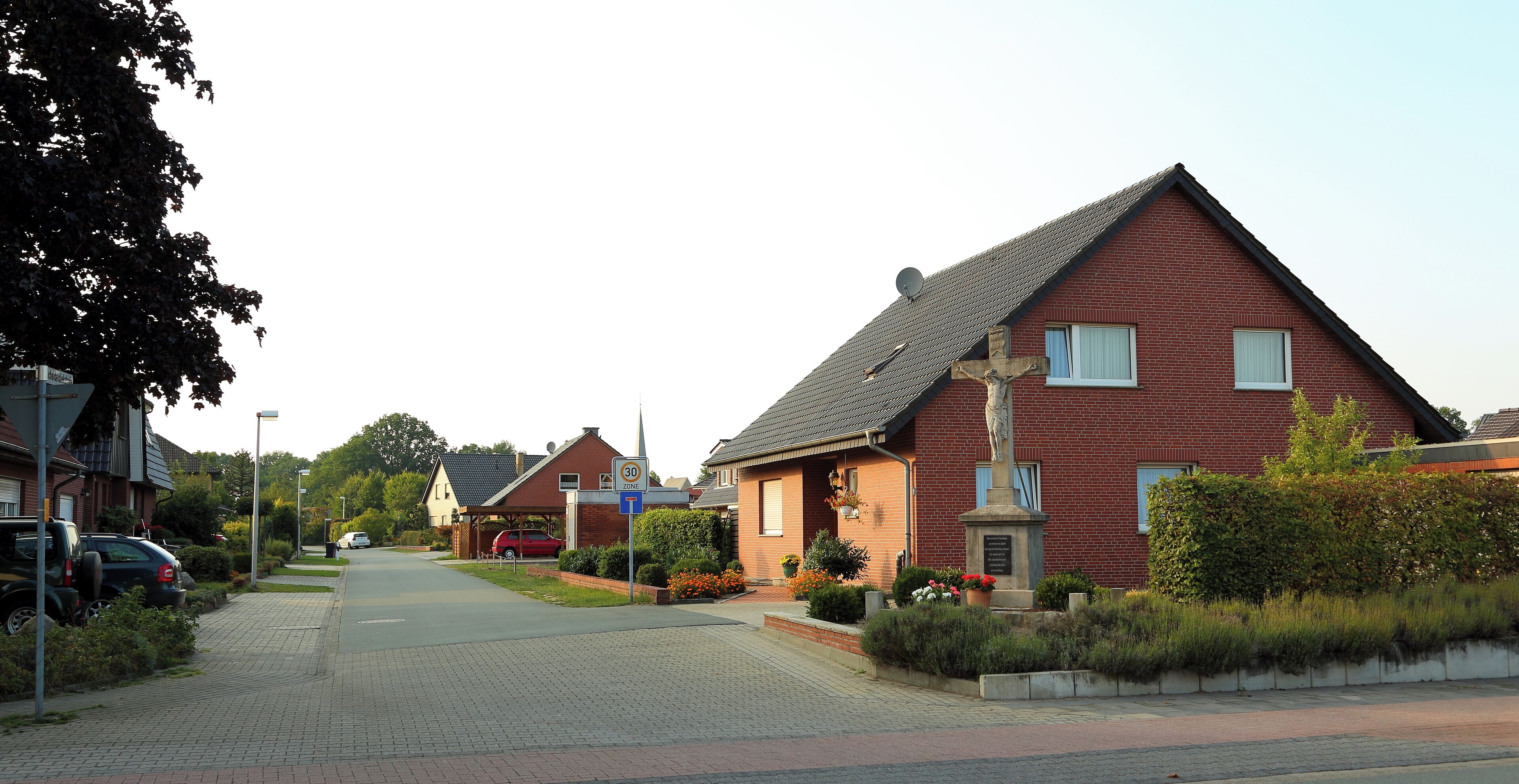 Schelderdiek Street (Schelderdiekstraße) in Ibbenbüren-Schierloh,, Kreis Steinfurt, North Rhine-Westphalia, Germany.