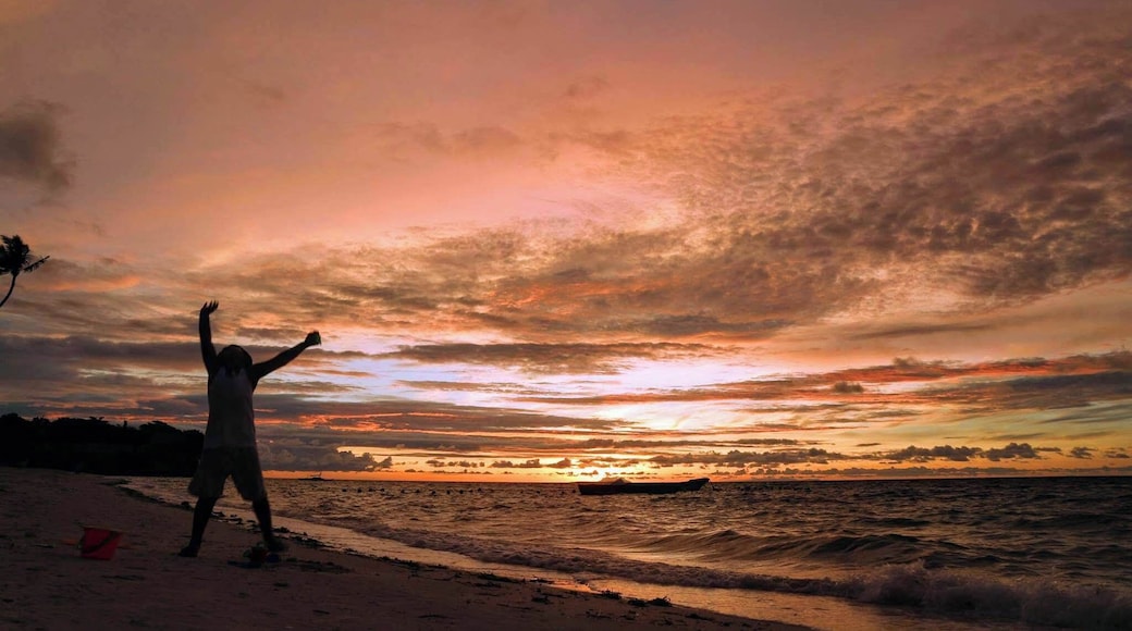 #GreatOutdoors
Quiet beach, good for family, beautiful stretch of white sand.